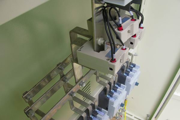 民众镇控制箱-3683讲讲控制箱的使用特点